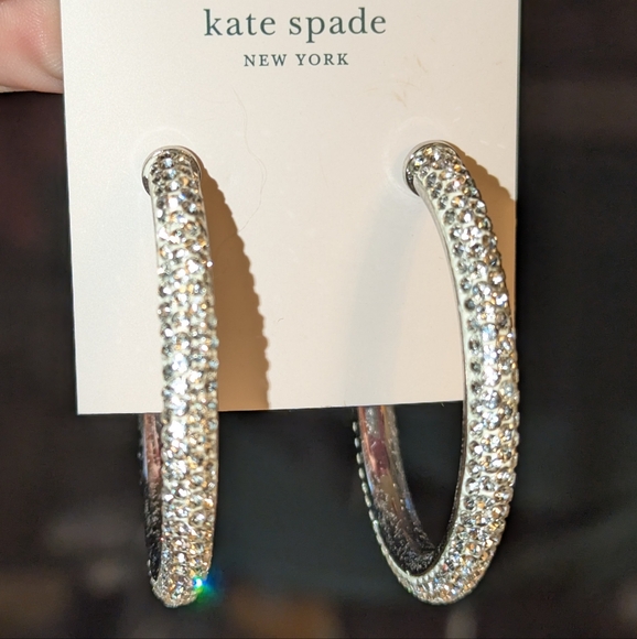 New in Pouch Kate Spade Razzle Dazzle Sparkling Silver Hoops 💎💎💎 Retail $129